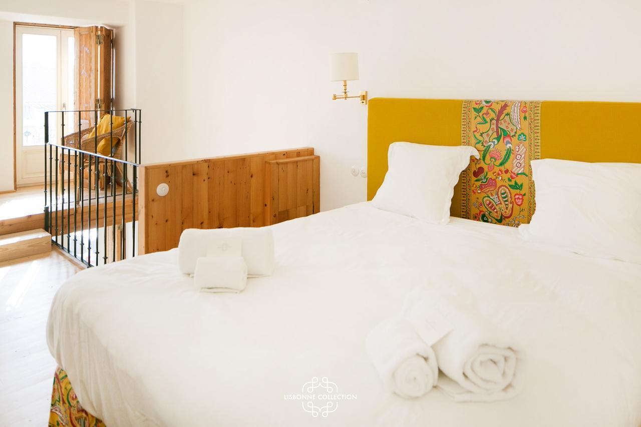 Alfama Deluxe Duplex By Lovelystay Lisbon Bagian luar foto